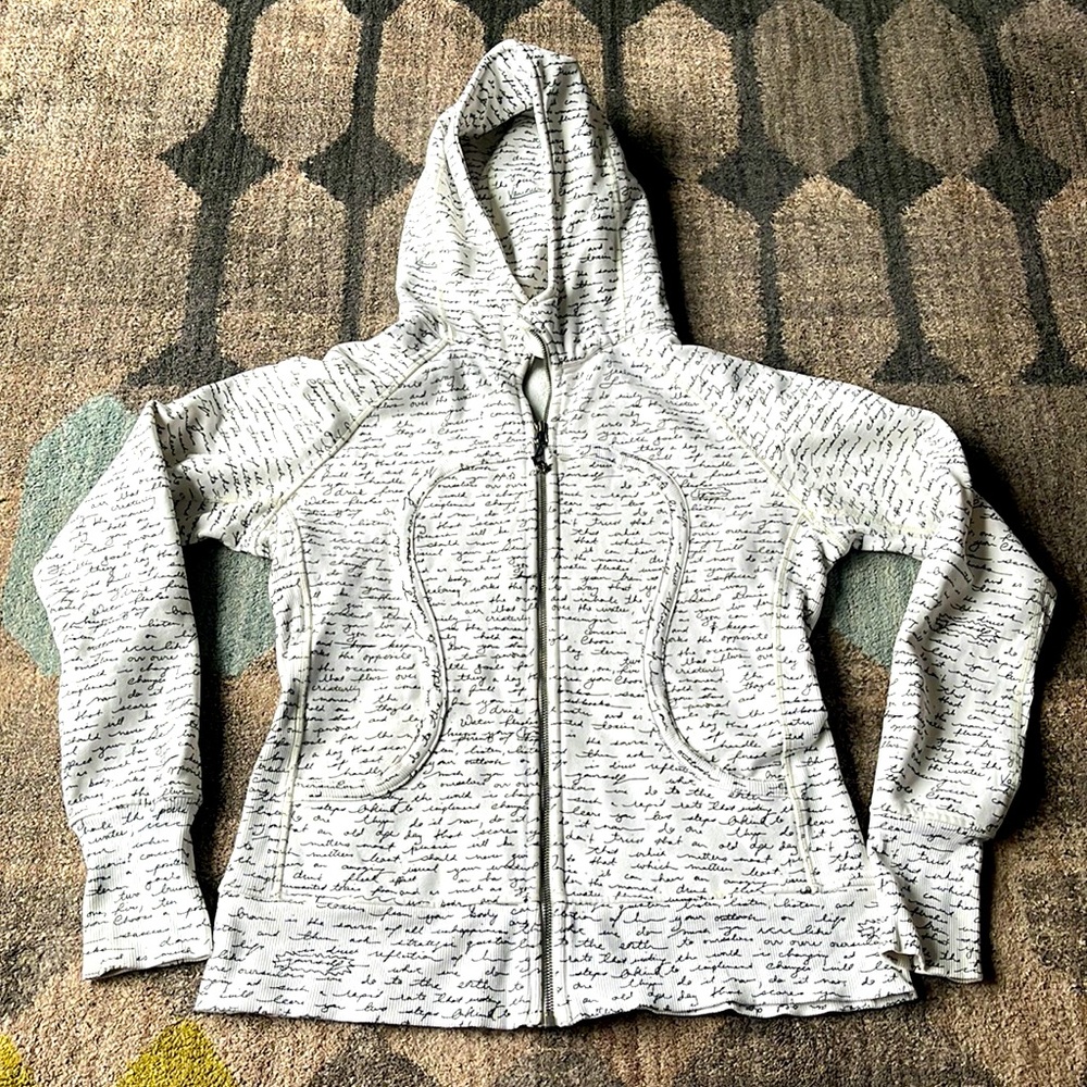 🍀RARE🍀 Lululemon graffiti hoodie 12